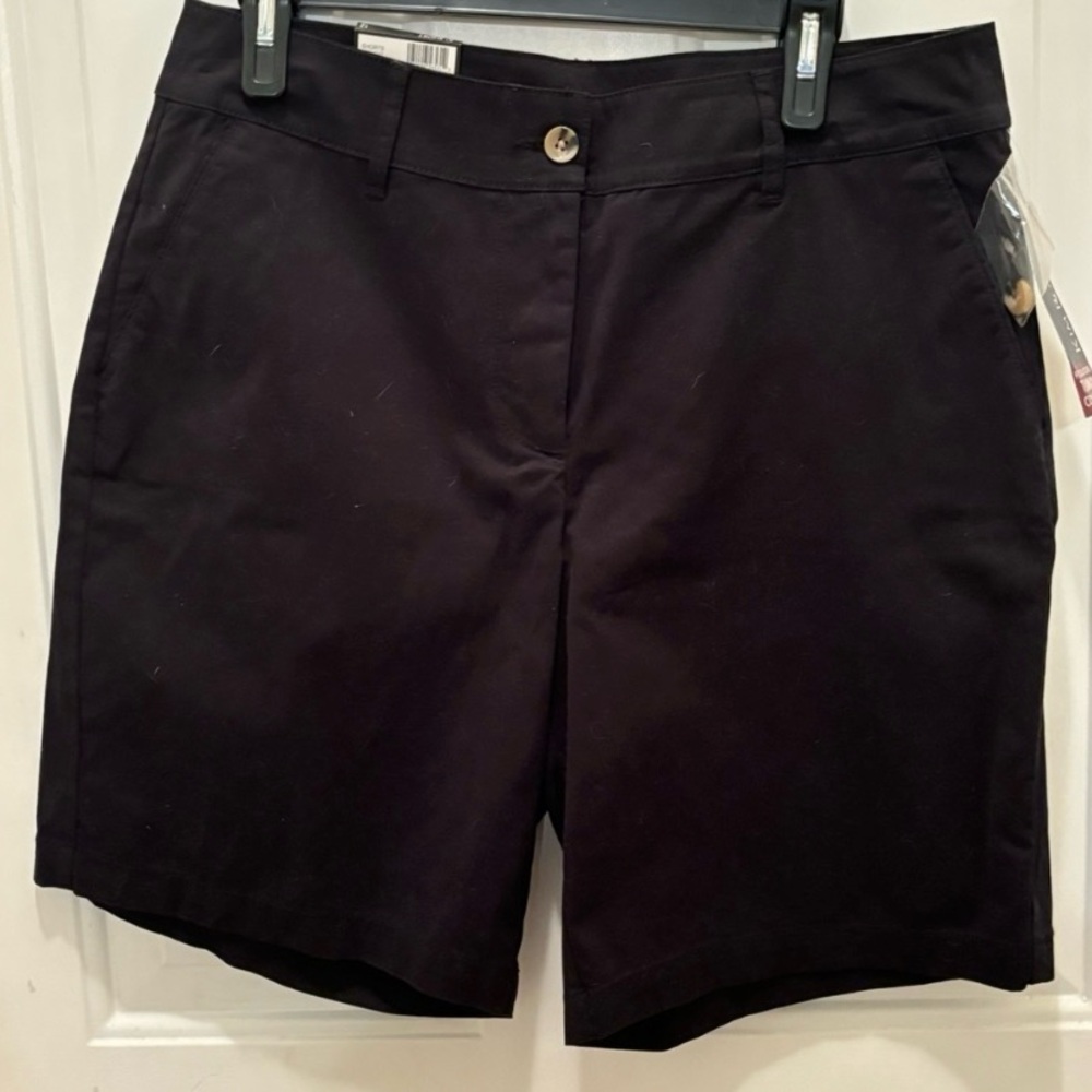 Kim Rogers Shorts NWT size 12